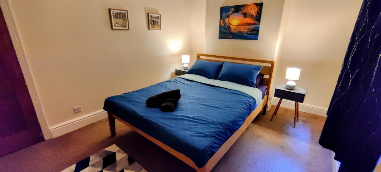 Rhubarb Terrace On The Coast - Sleeps 1-6 Villa Colwyn Bay Bagian luar foto